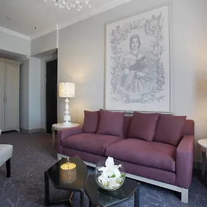 Queen Victoria By Newmark ***** Ciudad del Cabo